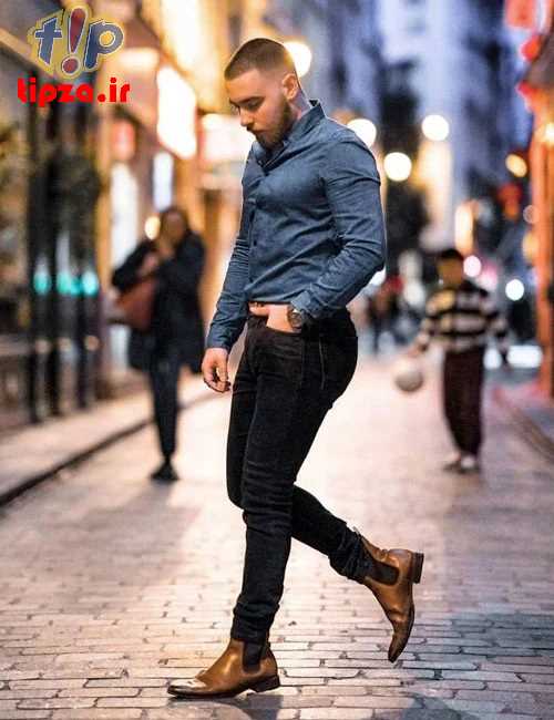 چه چیزی با شلوار جین مشکی مردانه بپوشیم؟