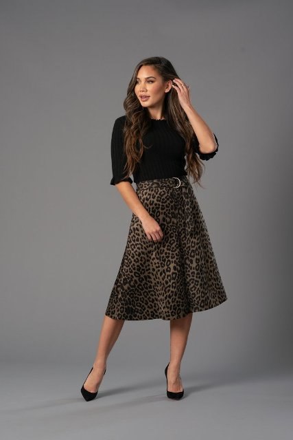 ایده استایل با دامن پلنگی زنانه