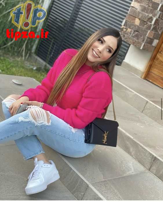 6 روش برای استایل کردن ژاکت های صورتی 2024