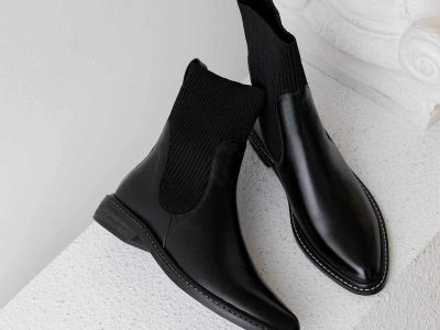 8 کفشی که می‌توانید زمستان امسال با شلوار جین بپوشید!