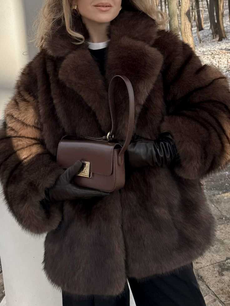 7 وسیلهای که برای یک کمد لباس زمستانی شیک به سبد خریدم اضافه میکنم!