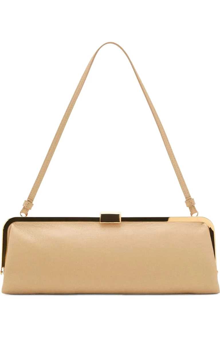 سنجاق سینه های برجسته